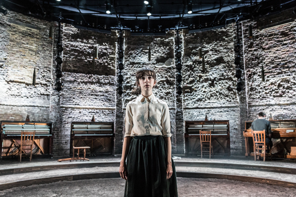 Photo Flash: First Look at SUMMER AND SMOKE at Almeida Theatre Image