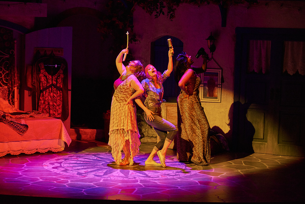 Photo Flash: MAMMA MIA! Dances into Aurora Theatre 