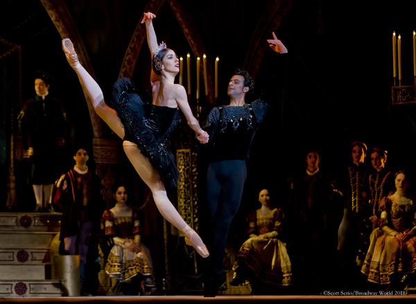 BWW Previews: SWAN LAKE at The Academy Of Music Image