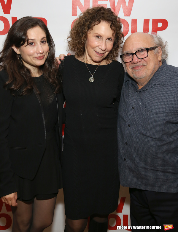 Lucy Devito, Rhea Perlman and Danny Devito  Photo