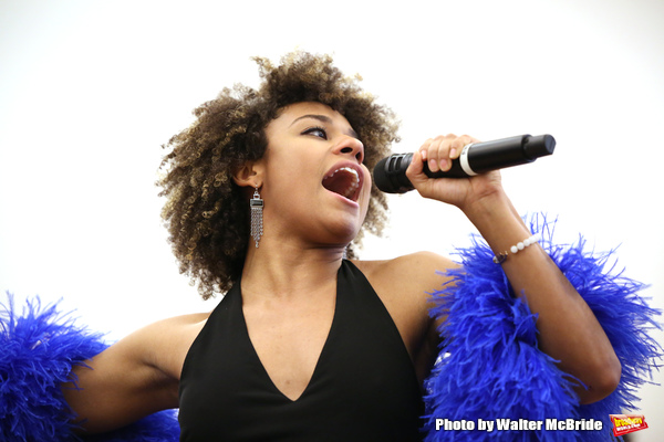 Photo Coverage: The Cast of SUMMER Gives a Preview Performance for the Press Image