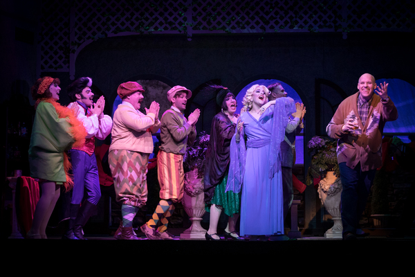 Photo Flash: THE DROWSY CHAPERONE Debuts Makes Theatre Memphis Debut Image
