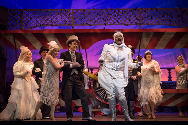 Photo Flash: THE DROWSY CHAPERONE Debuts Makes Theatre Memphis Debut Image