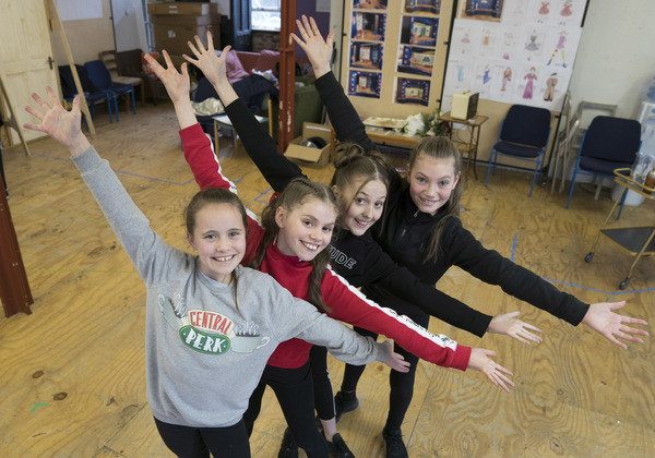 Photo Flash: In Rehearsal with RUTHLESS! THE MUSICAL Image