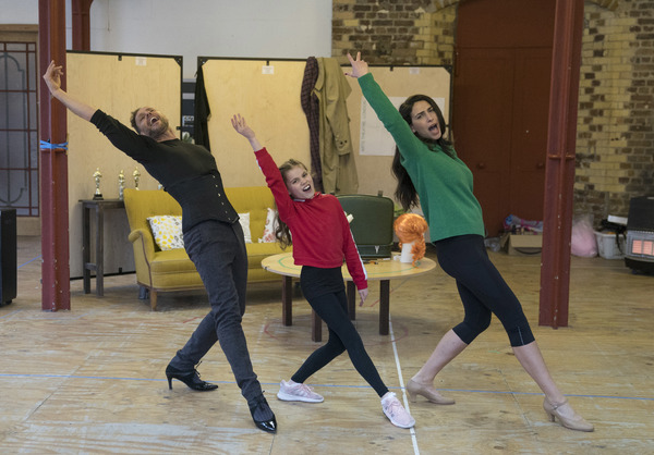 Photo Flash: In Rehearsal with RUTHLESS! THE MUSICAL Image