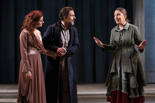 Photo Flash: First Look at THE WINTER'S TALE at the Folger 