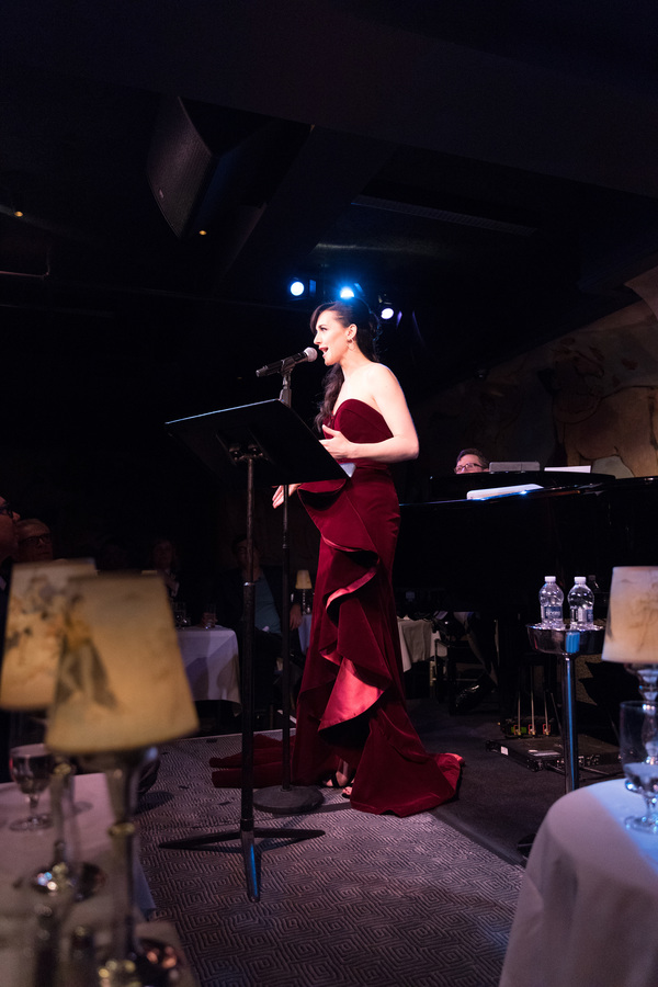 Photo Flash: Lena Hall Rocks Cafe Carlyle Image