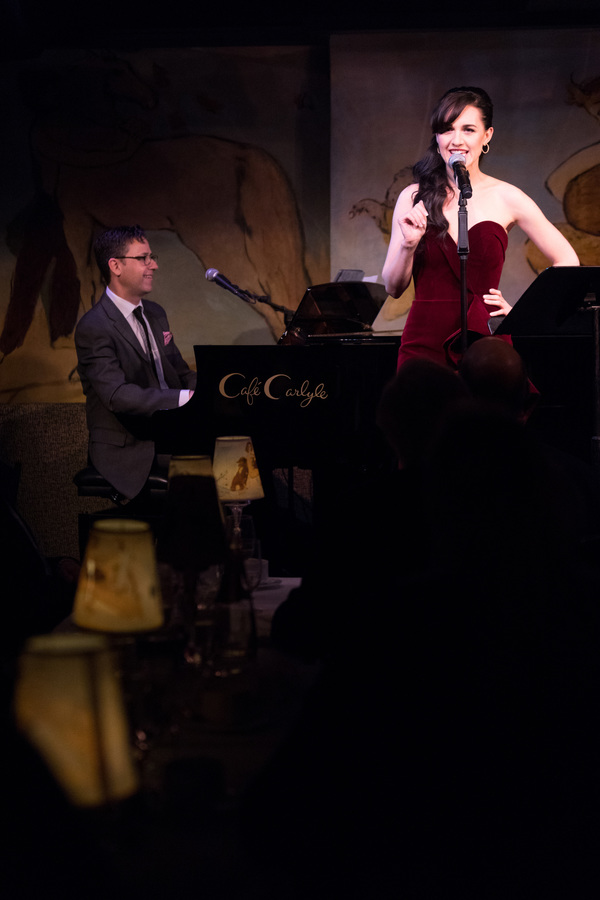 Photo Flash: Lena Hall Rocks Cafe Carlyle Image