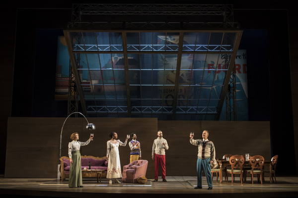 Photo Flash: Robert Falls Presents Henrik Ibsen's AN ENEMY OF THE PEOPLE Image