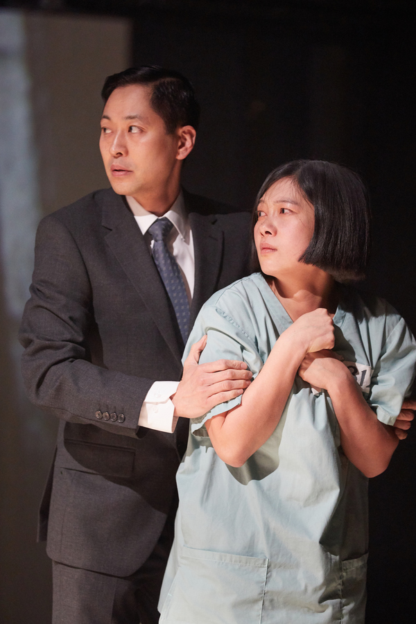 Photo Flash: First Look at National Theatre's THE GREAT WAVE 