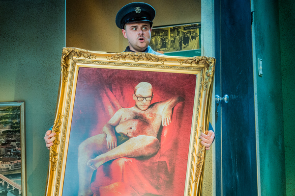 Photo Flash: First Look at the Brand New Cast of Mischief Theatre's THE COMEDY ABOUT A BANK ROBBERY Image