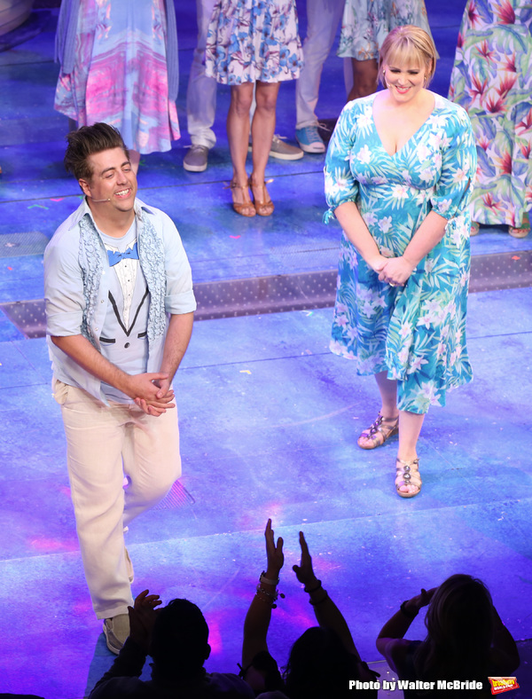 Photo Coverage: Jimmy Buffett Joins the Cast of ESCAPE TO MARGARITAVILLE for Opening Night Bows! Image