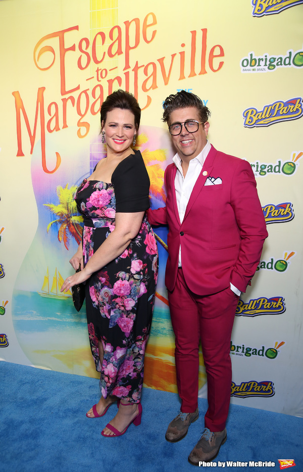 Photo Coverage: Cast of ESCAPE TO MARGARITAVILLE Parties Vacation-Style on Opening Night! Image