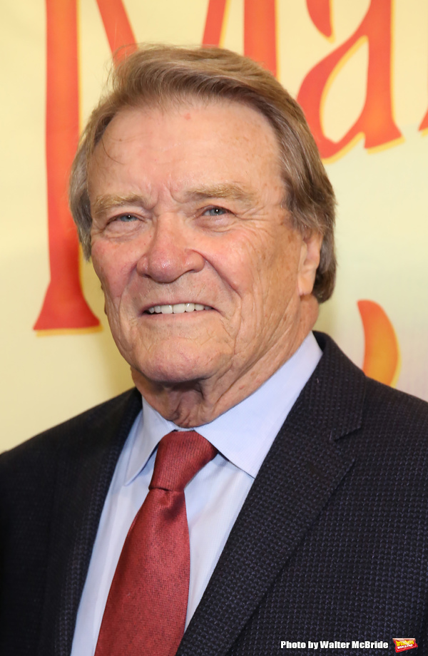 Photo Coverage: On the Blue Carpet at Opening Night of ESCAPE TO MARGARITAVILLE Image