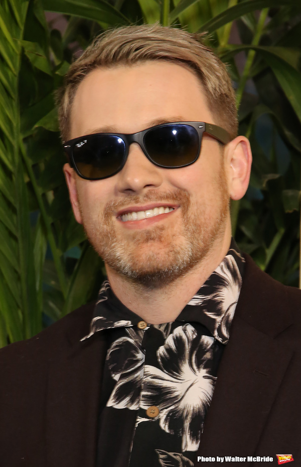 Photo Coverage: On the Blue Carpet at Opening Night of ESCAPE TO MARGARITAVILLE Image