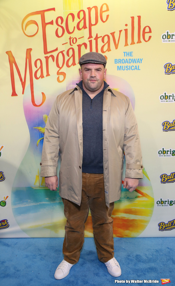 Photo Coverage: On the Blue Carpet at Opening Night of ESCAPE TO MARGARITAVILLE Image