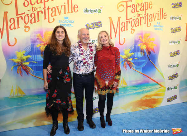 Photo Coverage: On the Blue Carpet at Opening Night of ESCAPE TO MARGARITAVILLE Image