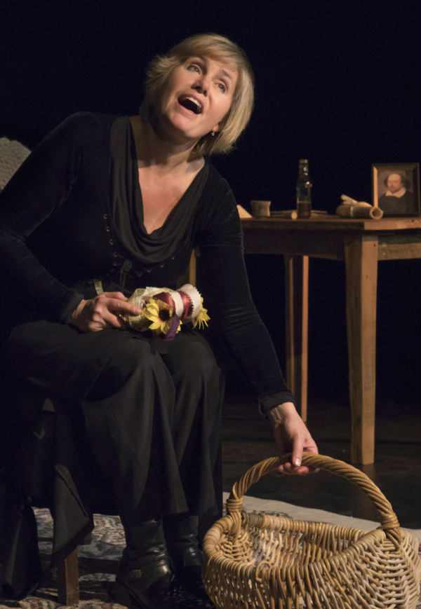 Photo Flash: Anne Hathaway Lives Again In SHAKESPEARE'S WILL at HERE Image