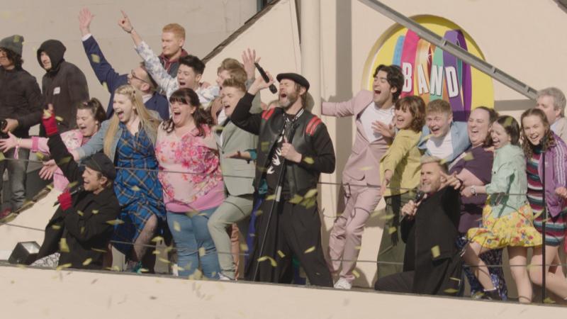 Photo Flash: Take That Perform with the Cast of THE BAND Image