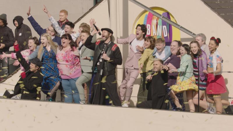 Photo Flash: Take That Perform with the Cast of THE BAND Image