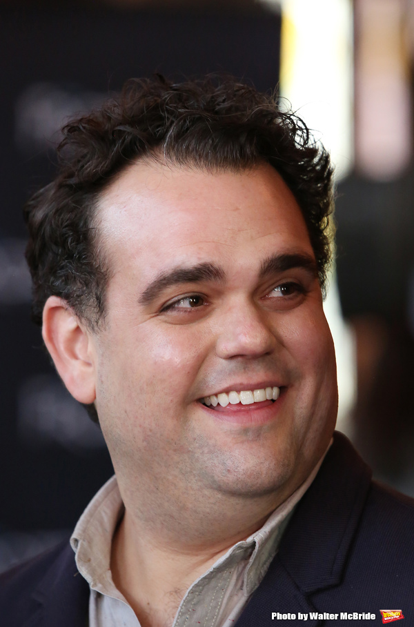 In the Spotlight: Up Close and Personal with the Cast of Broadway's FROZEN! Image
