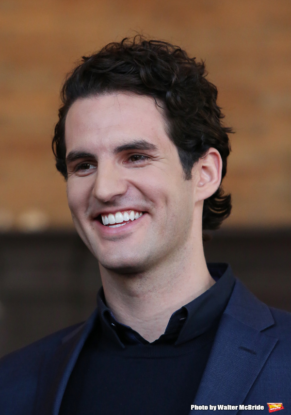 In the Spotlight: Up Close and Personal with the Cast of Broadway's FROZEN! Image