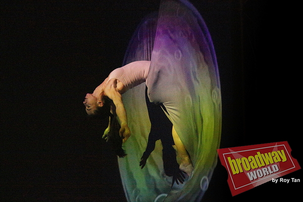 Photo Flash: First Look at MOTIONHOUSE – CHARGE Image