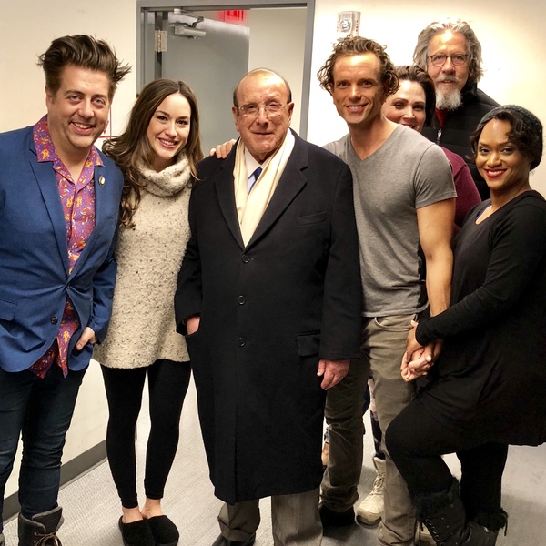 Photo Flash: Clive Davis Poses Backstage at ESCAPE TO MARGARITAVILLE! Image
