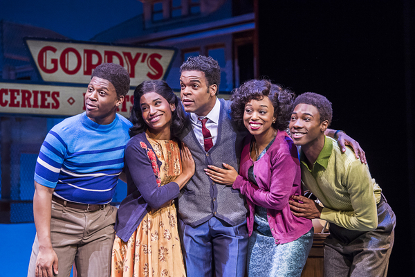 Photo Flash: MOTOWN Welcomes a New Cast Image