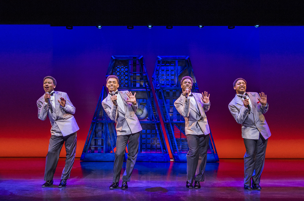 Photo Flash: MOTOWN Welcomes a New Cast Image
