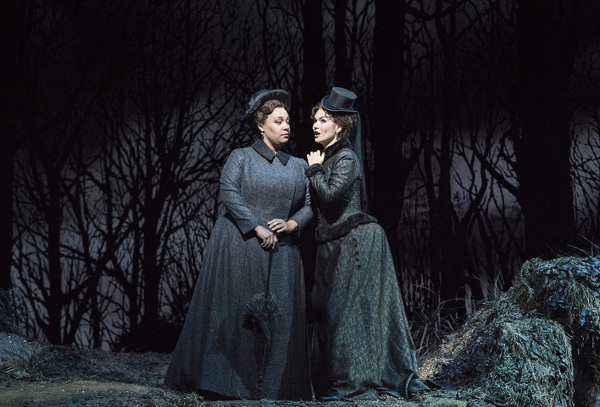 Photo Flash: First Look At Lucia di Lammermoor at The Met Image