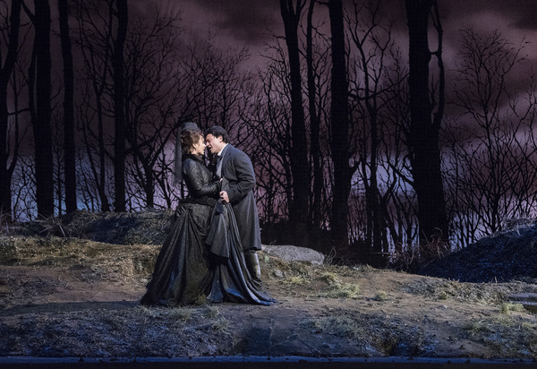 Photo Flash: First Look At Lucia di Lammermoor at The Met Image