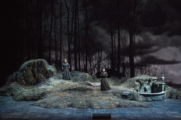 Photo Flash: First Look At Lucia di Lammermoor at The Met Image