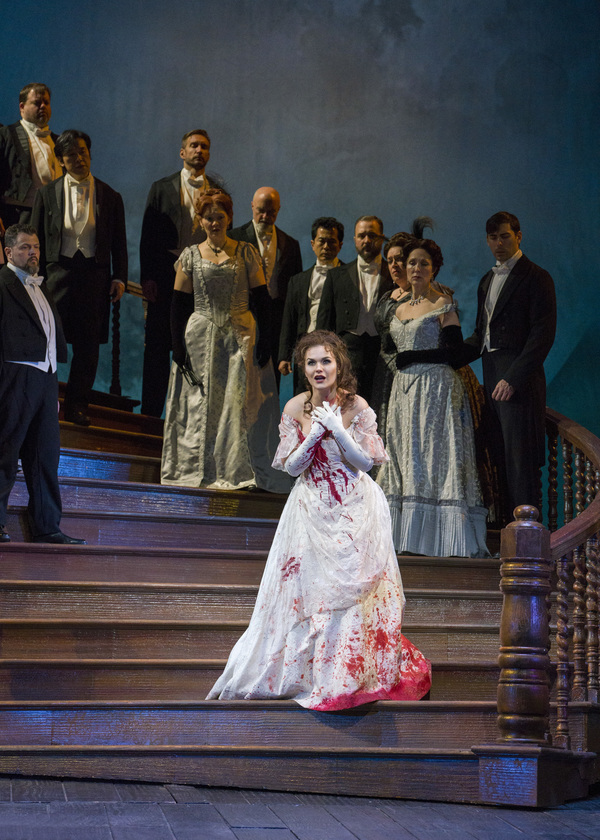 Photo Flash: First Look At Lucia di Lammermoor at The Met Image