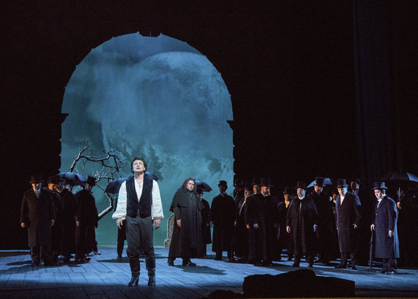 Photo Flash: First Look At Lucia di Lammermoor at The Met Image