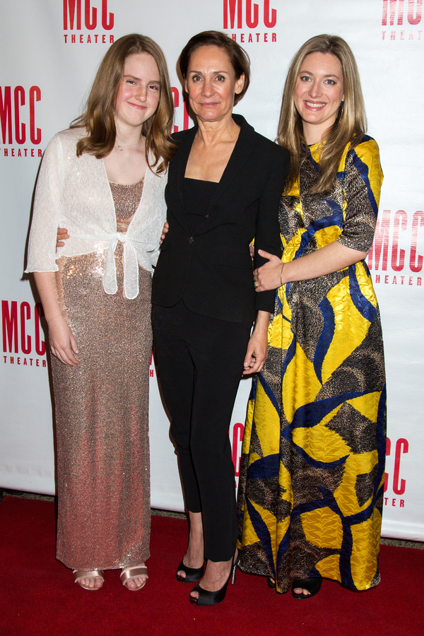 Mae Akins Roth, Laurie Metcalf, Zoe Perry Photo