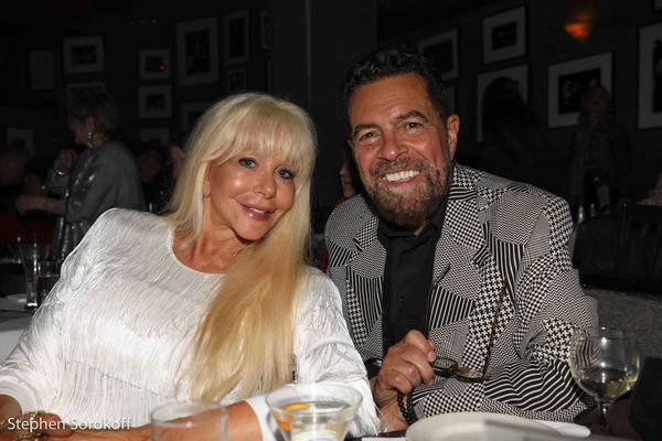 Photo Coverage: Anita Gillette and Cast Party Thrill The Birdland Audience Image