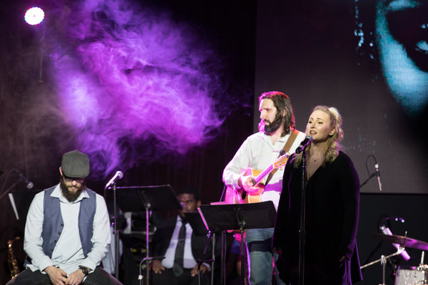 Photo Flash: Jessica Vosk, Abby Mueller and More Sing Rihanna at Highline Ballroom Image