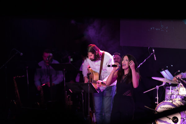 Photo Flash: Jessica Vosk, Abby Mueller and More Sing Rihanna at Highline Ballroom Image