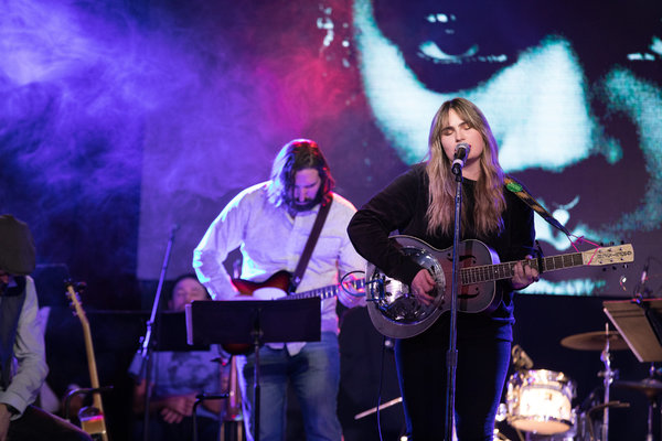 Photo Flash: Jessica Vosk, Abby Mueller and More Sing Rihanna at Highline Ballroom Image