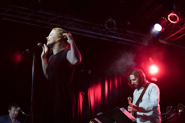 Photo Flash: Jessica Vosk, Abby Mueller and More Sing Rihanna at Highline Ballroom Image