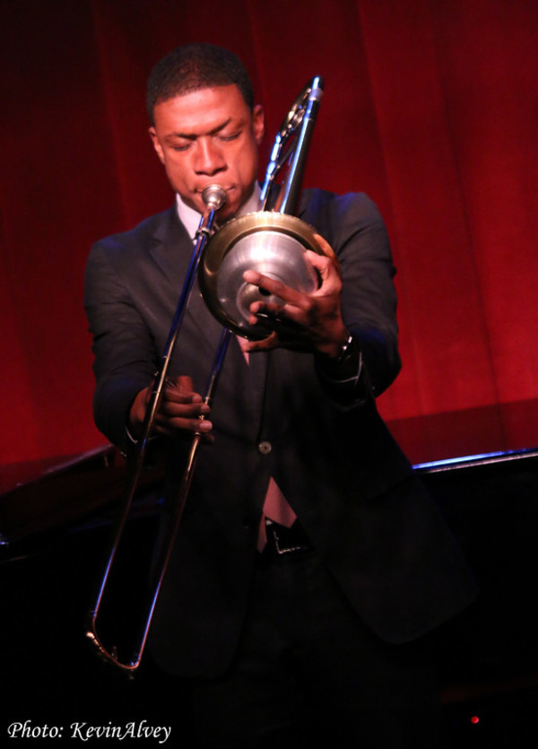 Photo Flash: Anita Gillette Celebrates Irving Berlin at Birdland! Image