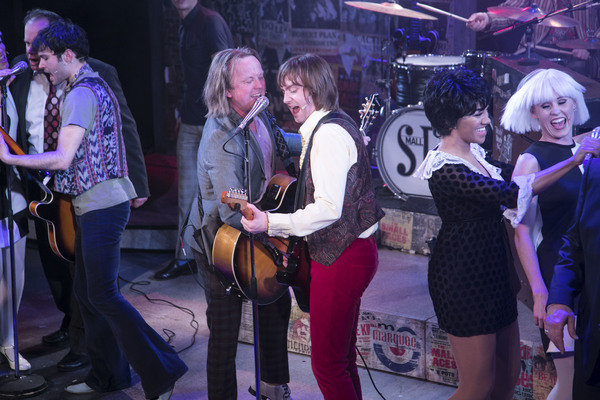 Chris Simmons (Steve Marriott), Samuel Pope (Young Steve Marriott) and members of the Photo