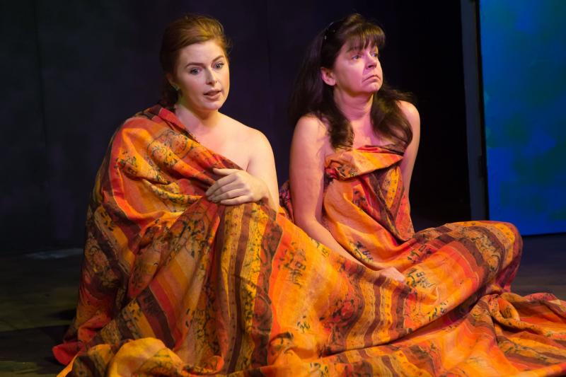 Review: INTERNATIONAL DELIGHTS Takes You on an Emotional Journey to Love at THEATRE DOWNTOWN 