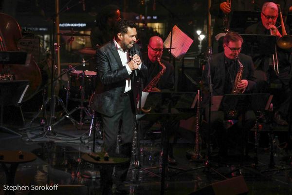 Photo Coverage: Clint Holmes Fills in For Michael Feinstein & Celebrates Frank, Dean & Sammy at Jazz at Lincoln Center 