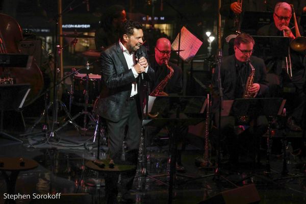 Photo Coverage: Clint Holmes Fills in For Michael Feinstein & Celebrates Frank, Dean & Sammy at Jazz at Lincoln Center Image