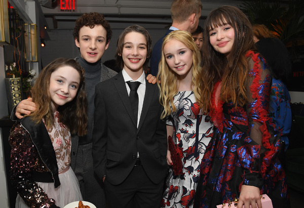 Kitana Turnbull, Louis Hynes, Dylan Kingwell, Avi Lake, Malina Weissman Photo