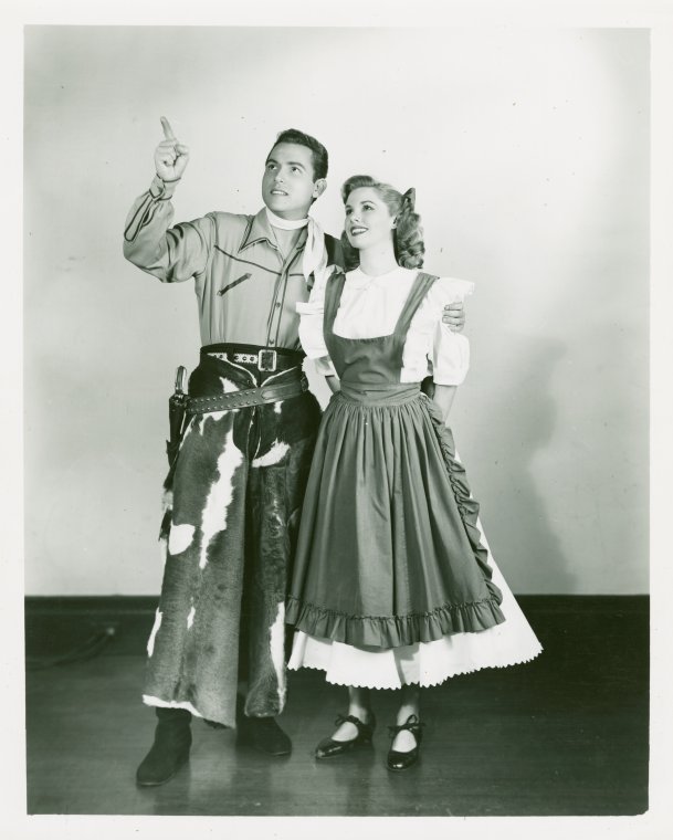 BWW Retrospective: Celebrating 75 Years of Rodgers and Hammerstein's OKLAHOMA! Image