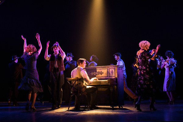 Photo Flash: The Con is On! Check Out Harry Connick, Jr. and the Cast of THE STING at Paper Mill Playhouse Image
