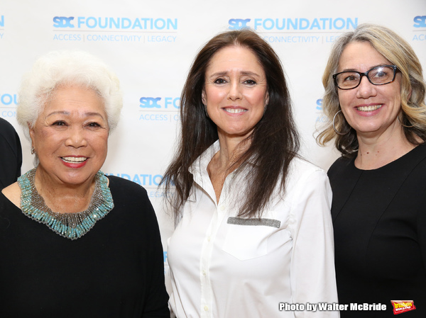  Joy Abbott, Julie Taymor and Laura Penn Photo